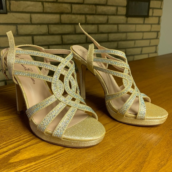 De Blossom Collection Shoes - Gold high heels